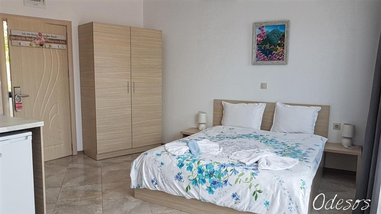 Guesthouse Odesos سوزوبول المظهر الخارجي الصورة